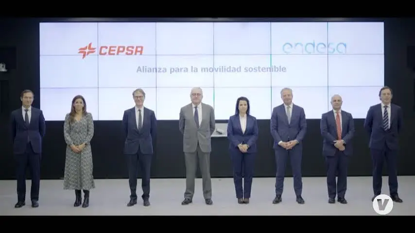 Cepsa y Endesa establecer&aacute;n la mayor red de recarga ultrarr&aacute;pida de Espa&ntilde;a y Portugal