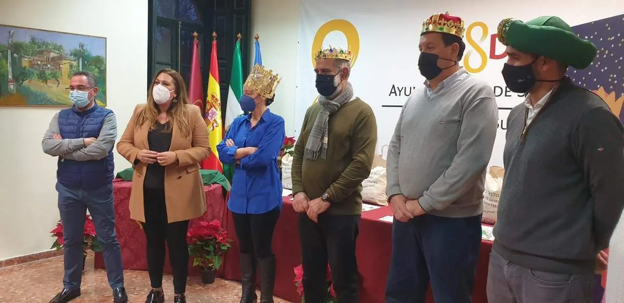 Acto de coronaci&oacute;n. - AYUNTAMIENTO DE SEVILLA