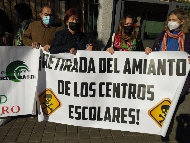 Imagen de archivo de una protesta de una AMPA. - USTEA