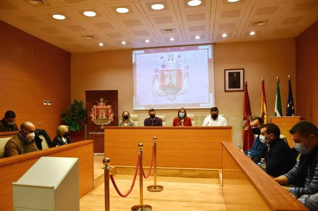 Reuni&oacute;n de los alcaldes en el Ayuntamiento de Osuna. - AYUNTAMIENTO DE OSUNA
