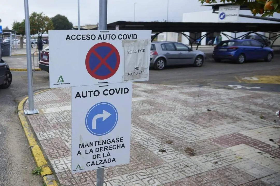 El punto autocovid del Militar vuelve a abrirse. - EP