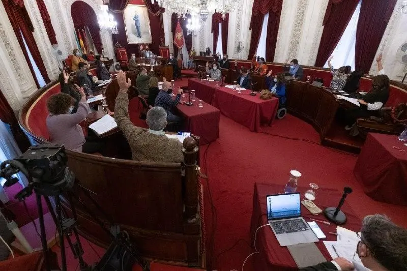 Imagen del Pleno del Ayuntamiento de C&aacute;diz en imagen de archivo. - VIVA