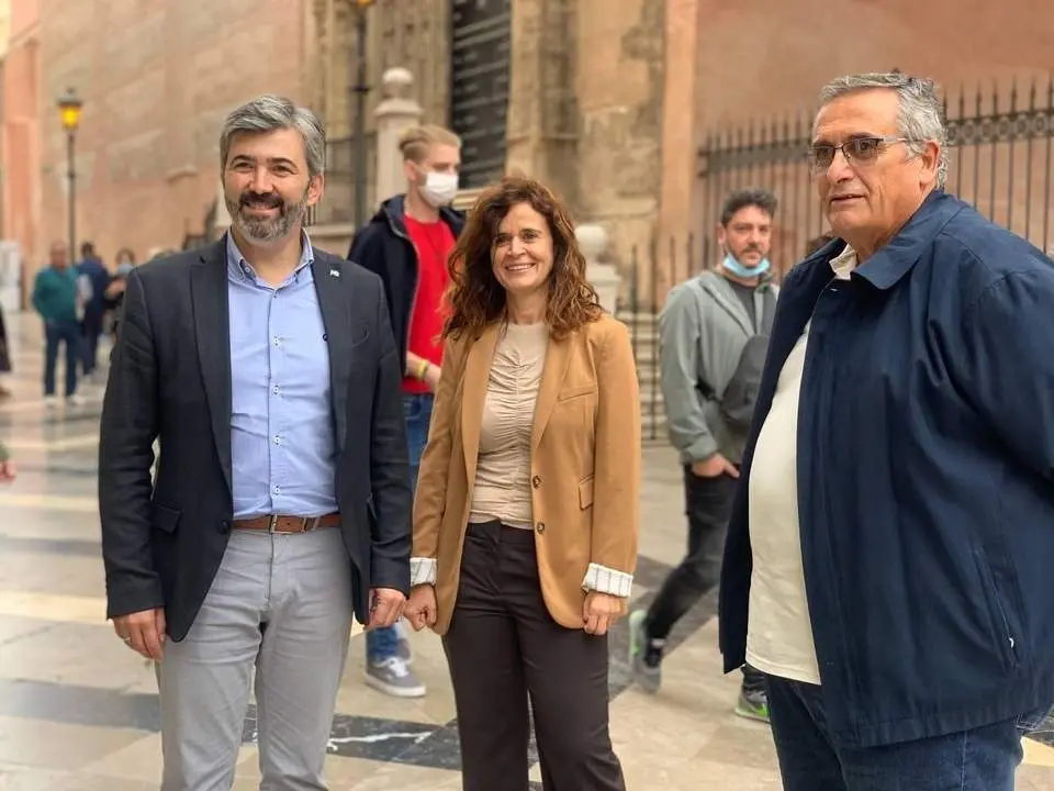 Modesto Gonz&aacute;lez, Esperanza G&oacute;mez y Jos&eacute; Antonio Jim&eacute;nez. - AL