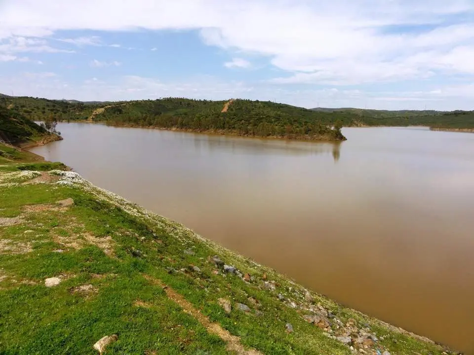 Embalse del Agrio (Aznalc&oacute;llar, Sevilla). - EUROPA PRESS