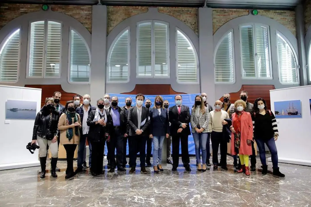 Presentaci&oacute;n de la exposici&oacute;n 'El agua y el Puerto'. - VH