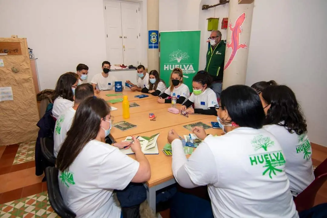 Actividad de monitor para actividades en el tiempo libre infantil. - VH