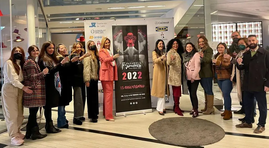Presentaci&oacute;n de la Pasarela Flamenca. - Pasarela Flamenca.