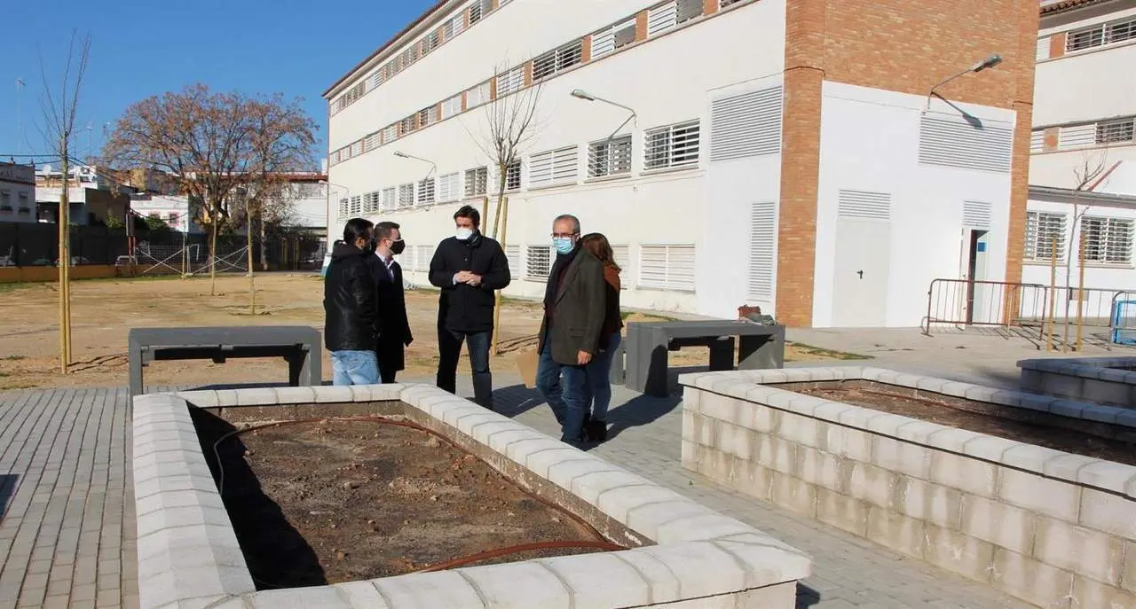 Visita al CEIP Paulo Orosio. - Ayuntamiento