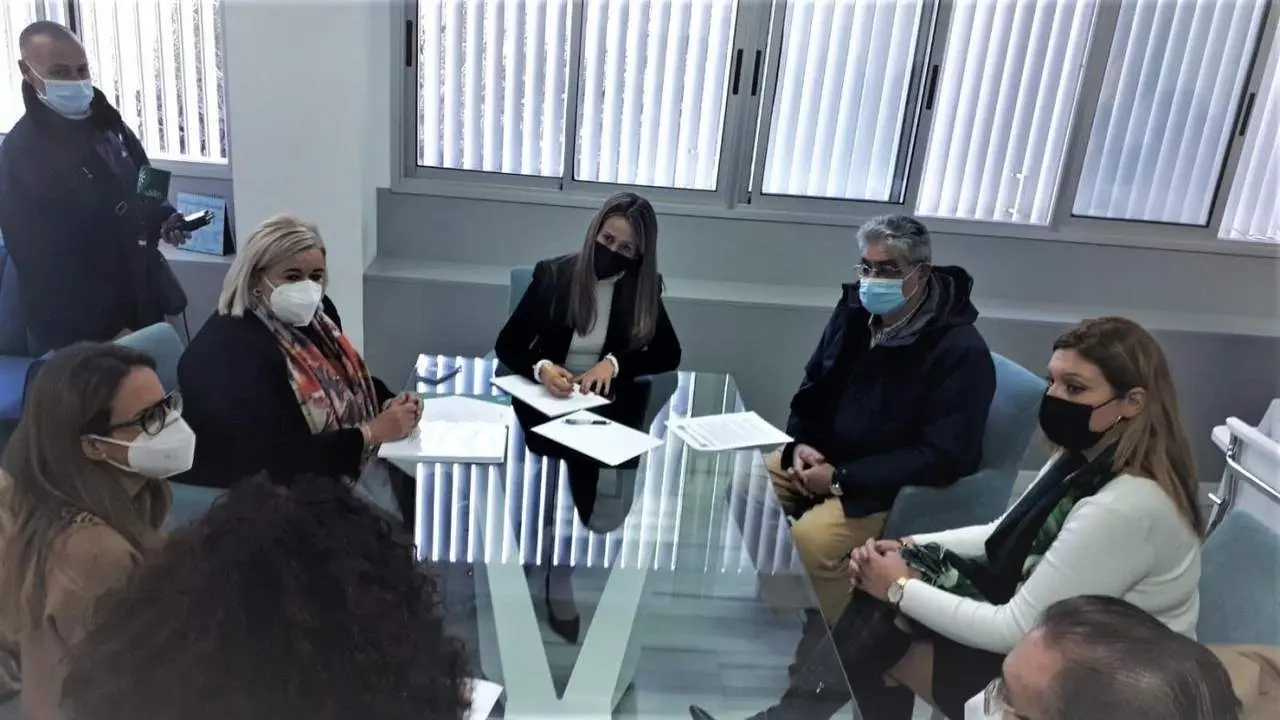Reuni&oacute;n entre la Junta y ayuntamientos onubenses. - VH