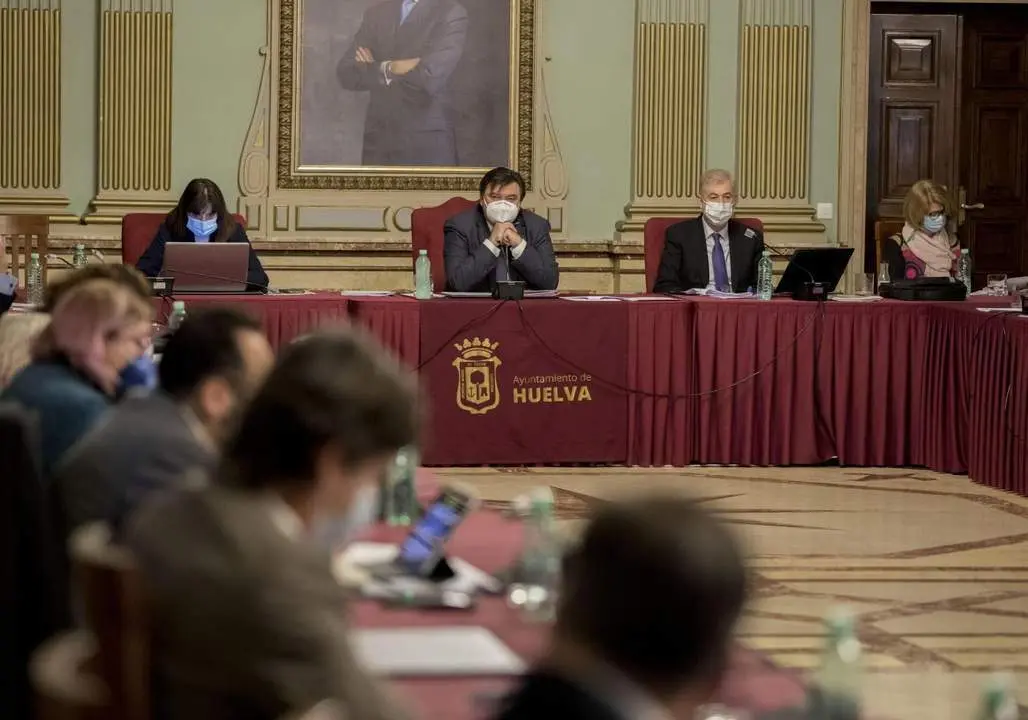 Pleno del Ayuntamiento de Huelva de enero de 2022. - VH