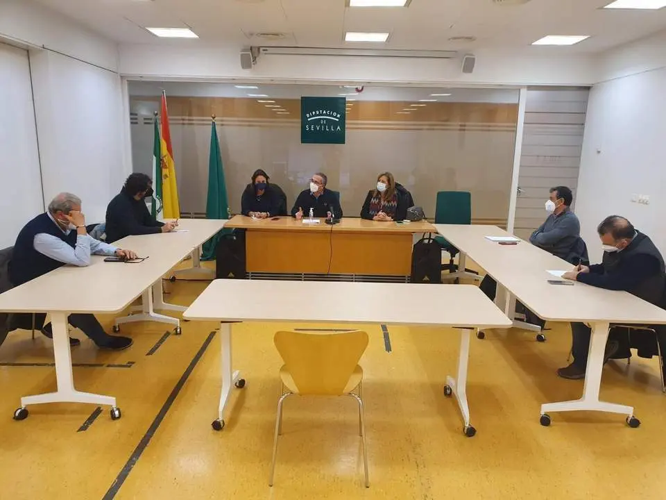 Reuni&oacute;n alcaldes. - AI