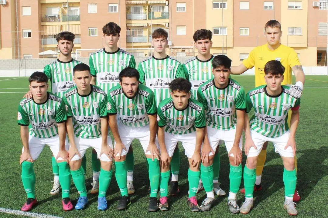 Once inicial que present&oacute; el equipo juvenil B del Atl&eacute;tico Sanluque&ntilde;o ante el Cartaya en Las Palmeras - Ra&uacute;l J. Bustillos