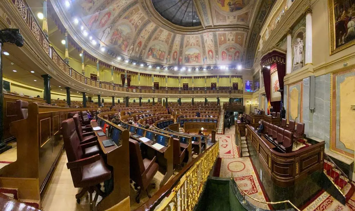 Vista general de una sesi&oacute;n plenaria en el Congreso. - Europa Press
