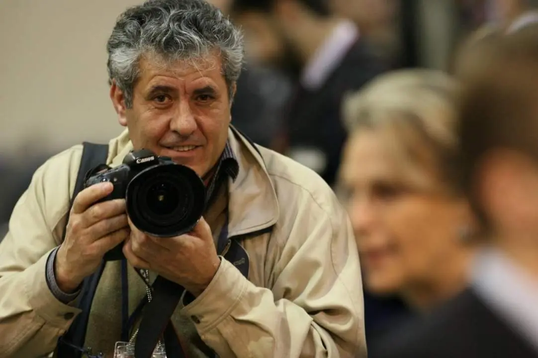 El fot&oacute;grafo Eduardo Abad. - AYUNTAMIENTO DE TOMARES