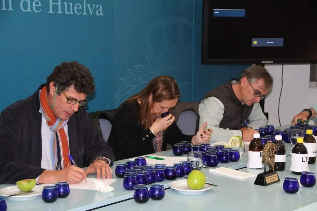 Cata a ciegas. - VH