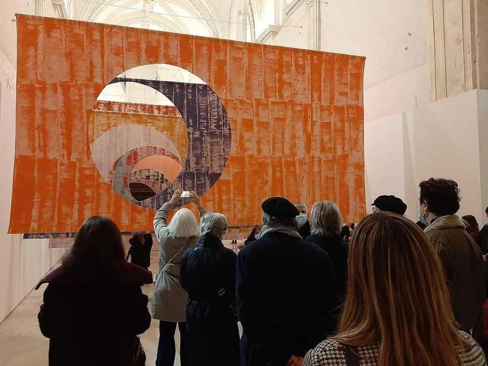 Itinerario exposici&oacute;n 'Textiles instalativos. Del medio al lugar'. - CAAC