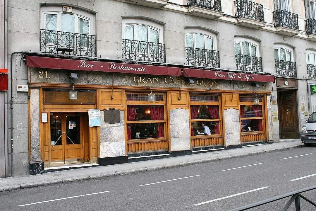 Caf&eacute; Gij&oacute;n de Madrid. - 