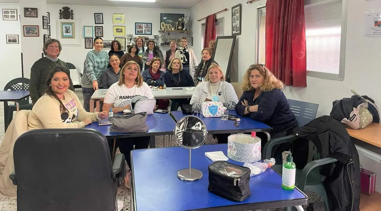 Taller de maquillaje.  - Viva.