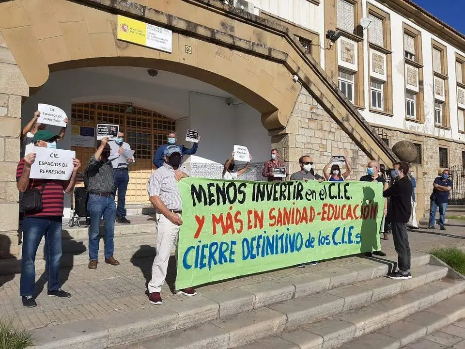 Concentraci&oacute;n contra el CIE en Algeciras. - A. I.