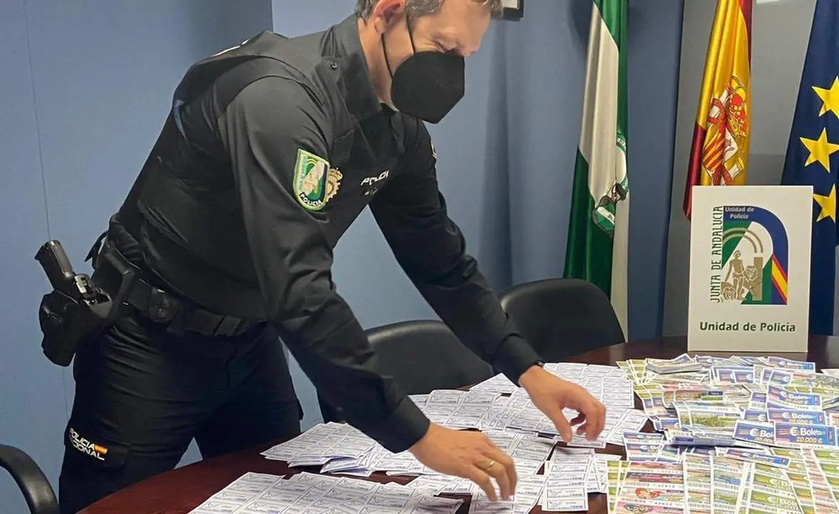Loter&iacute;a ilegal. - 
