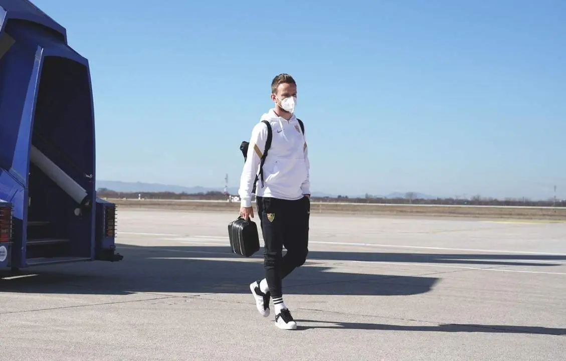 El jugador croata del Sevilla FC, Ivan Rakitic, aterriza en Zagreb para disputar el duelo de Europa League.  - sfc