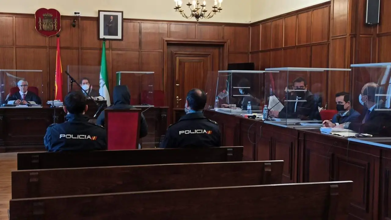 Primera sesi&oacute;n del juicio al acusado del crimen de Torreblanca. - EUROPA PRESS