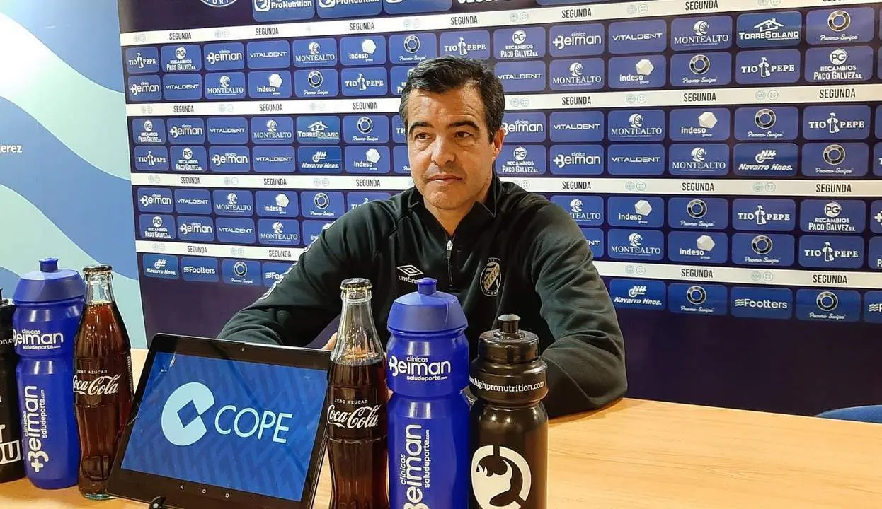 Jos&eacute; P&eacute;rez Herrera, este viernes en la sala de prensa de Chap&iacute;n. - Viva Jerez