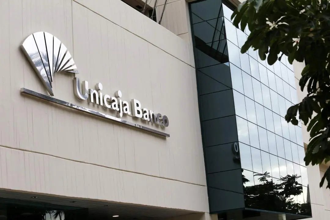 Sede central de Unicaja Banco. - VM