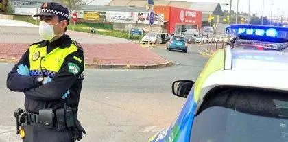 Agente en Castilleja de la Cuesta. - EP