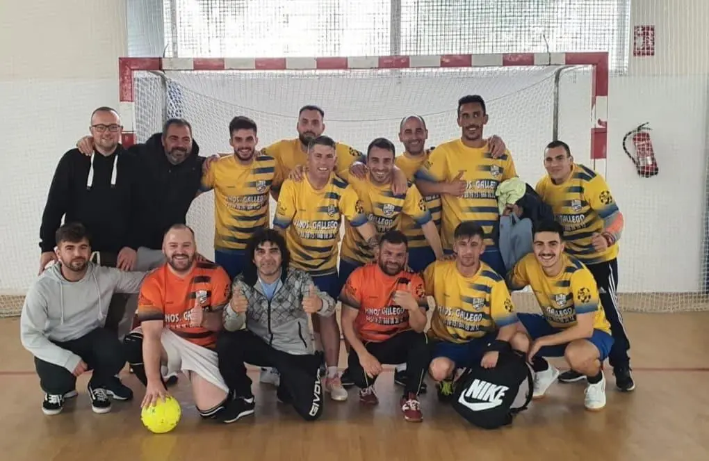 Los campeones. - A.I.