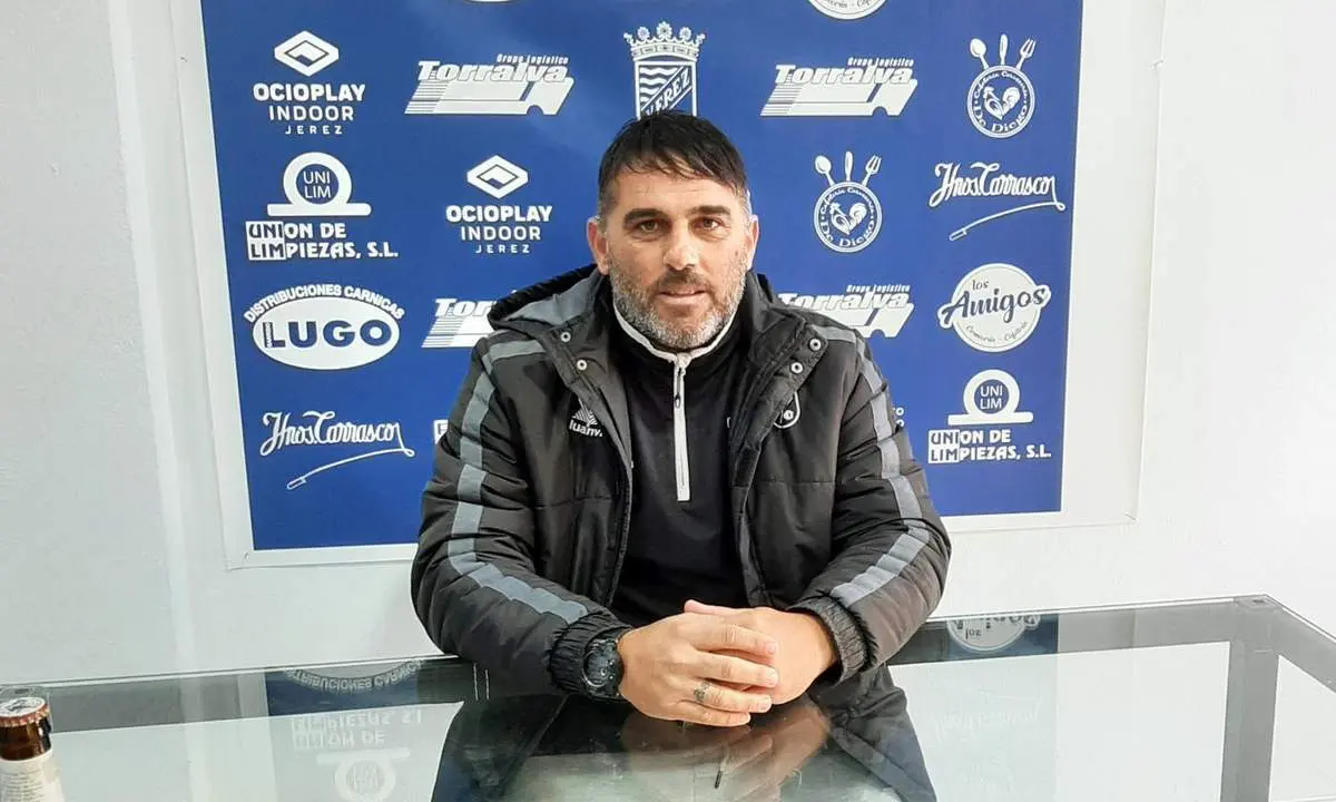 Emilio Fajardo, este viernes en rueda de prensa. - Viva Jerez