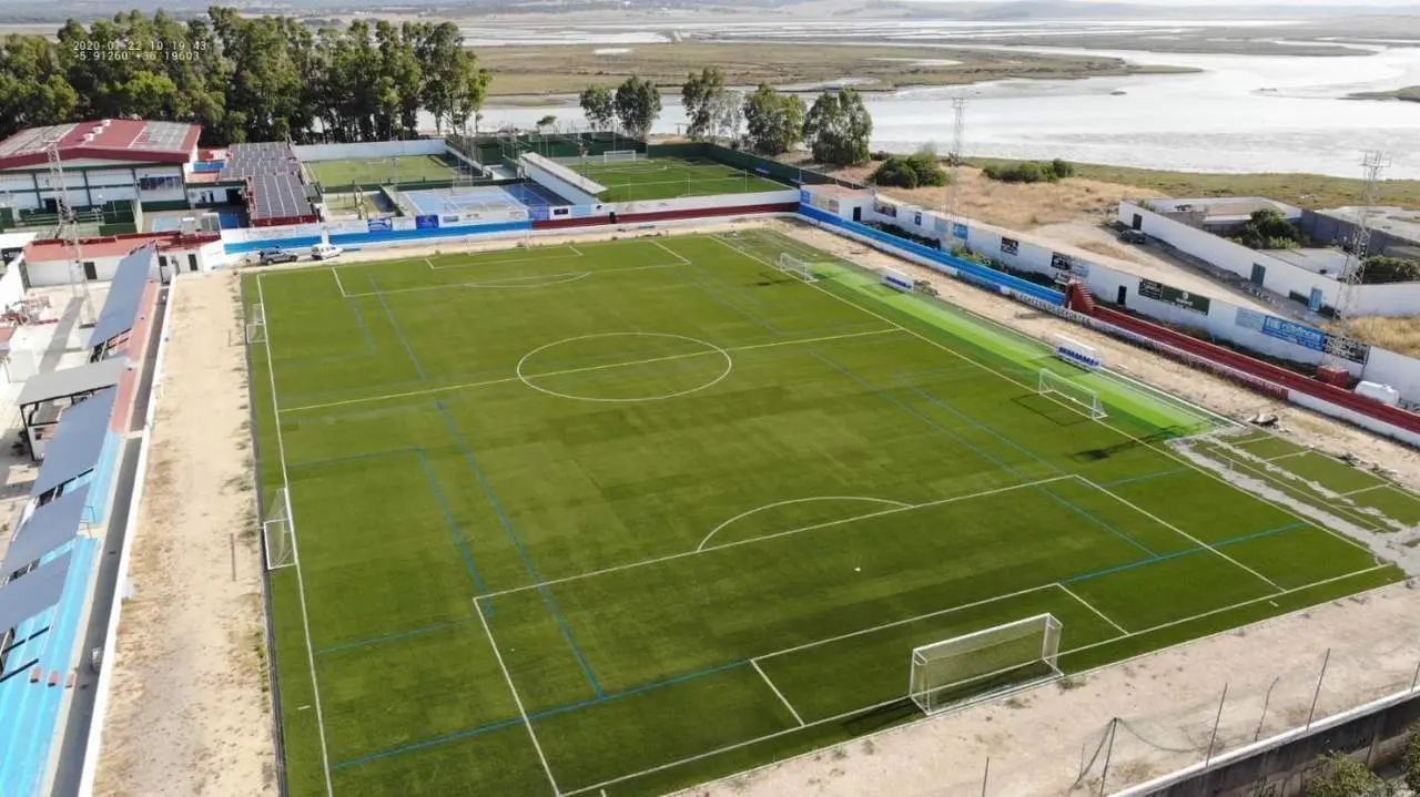 Campo municipal de f&uacute;tbol. - A.I.