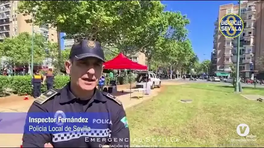 La Polic&iacute;a Local de Sevilla explica la funci&oacute;n de los drones durante la Semana Santa
