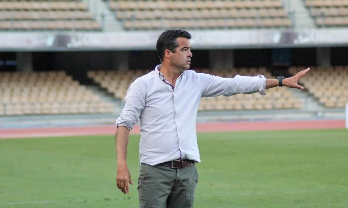 P&eacute;rez Herrera, durante un partido en Chap&iacute;n. - xerezdfc.com