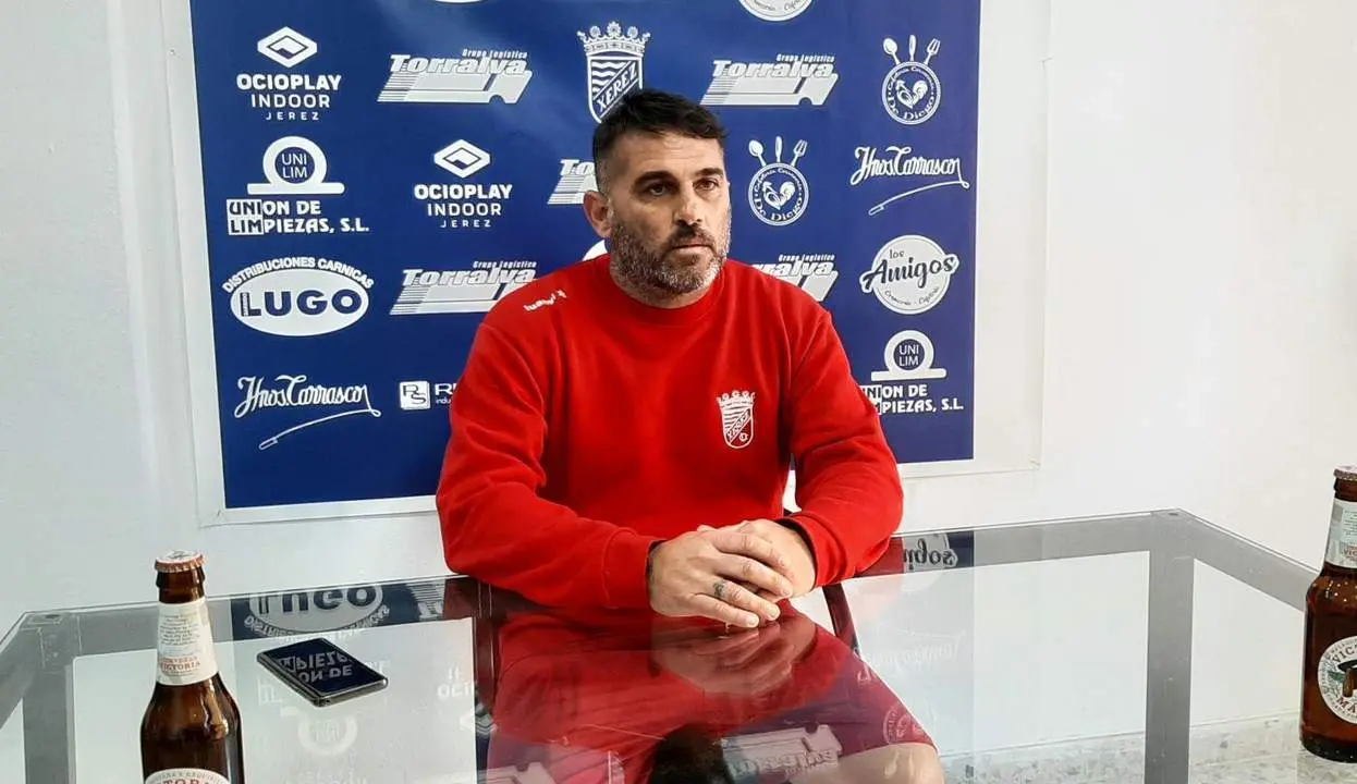 Emilio Fajardo, este viernes en rueda de prensa. - Viva Jerez