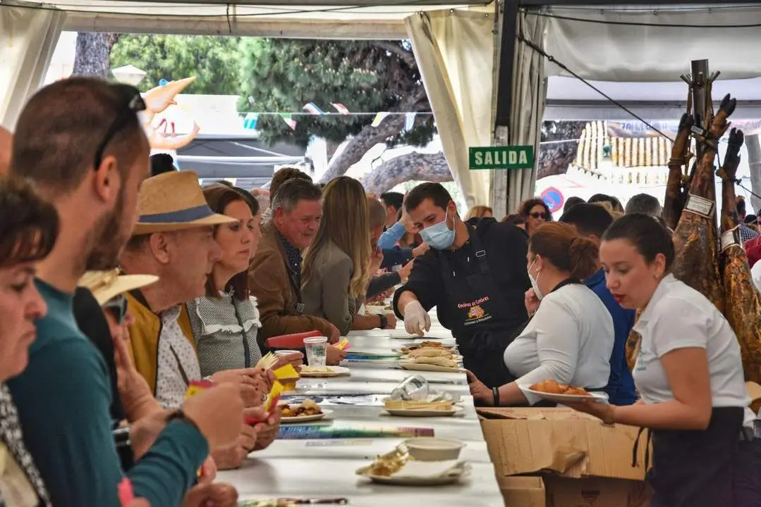 Feria de la Gamba de Punta Umbr&iacute;a. - VH
