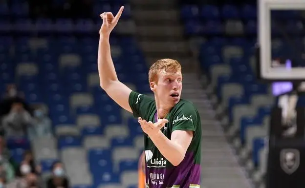 Otro a&ntilde;o m&aacute;s, D&iacute;az se cuela en el podio de mejores jugadores defensivos de la temporada. - UnicajaCB Photopress/M. POZO