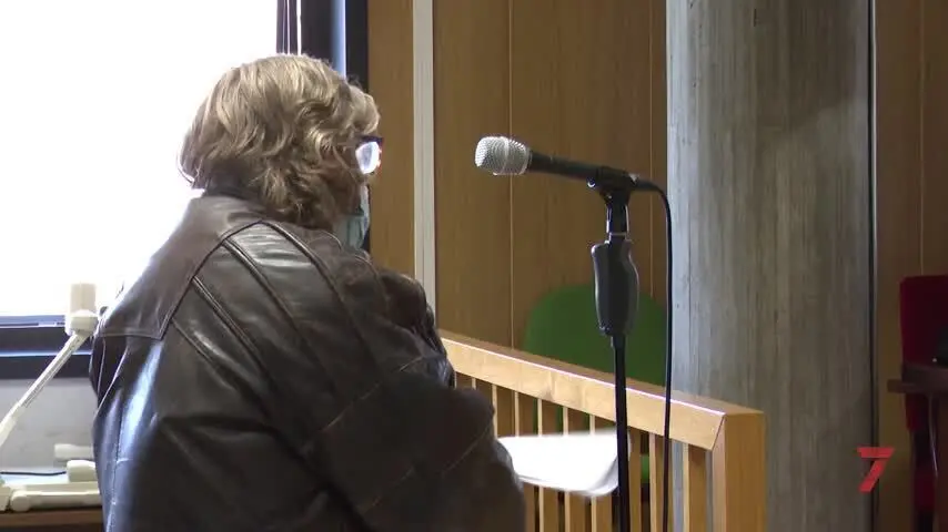"Cargu&eacute; y pum pum, no me lo pens&eacute; dos veces, vinieron a buscar la muerte"