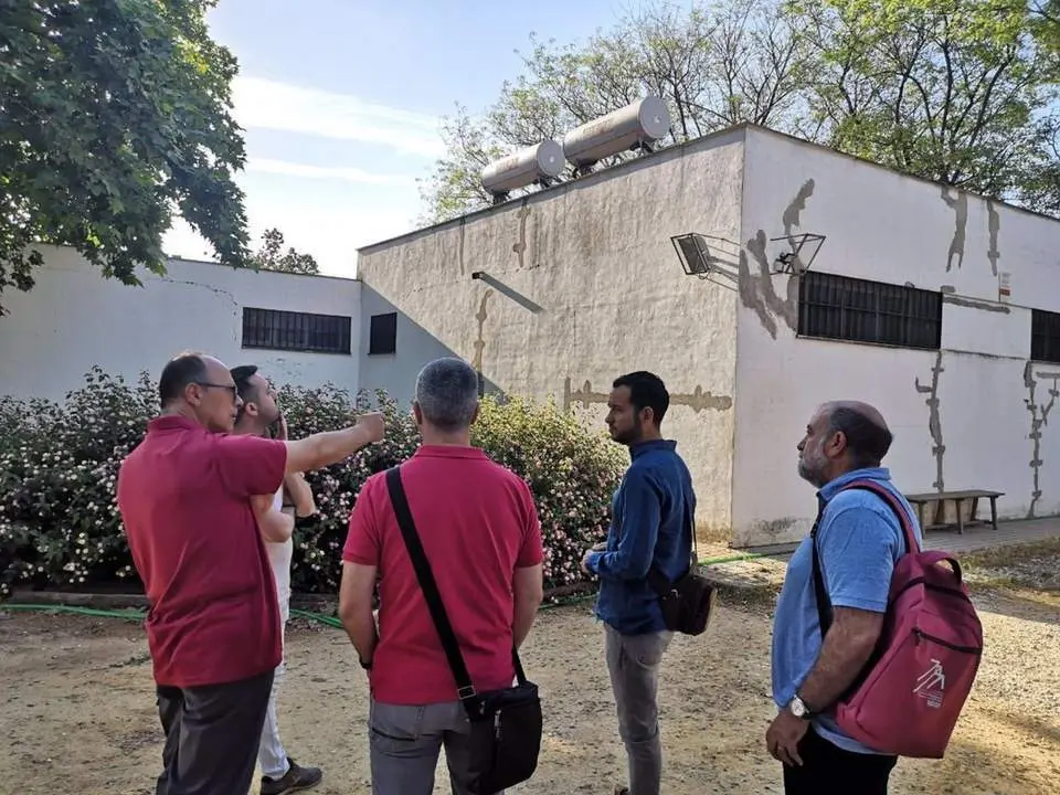 Gonz&aacute;lez Rojas visita el Parque Amate.  - IU