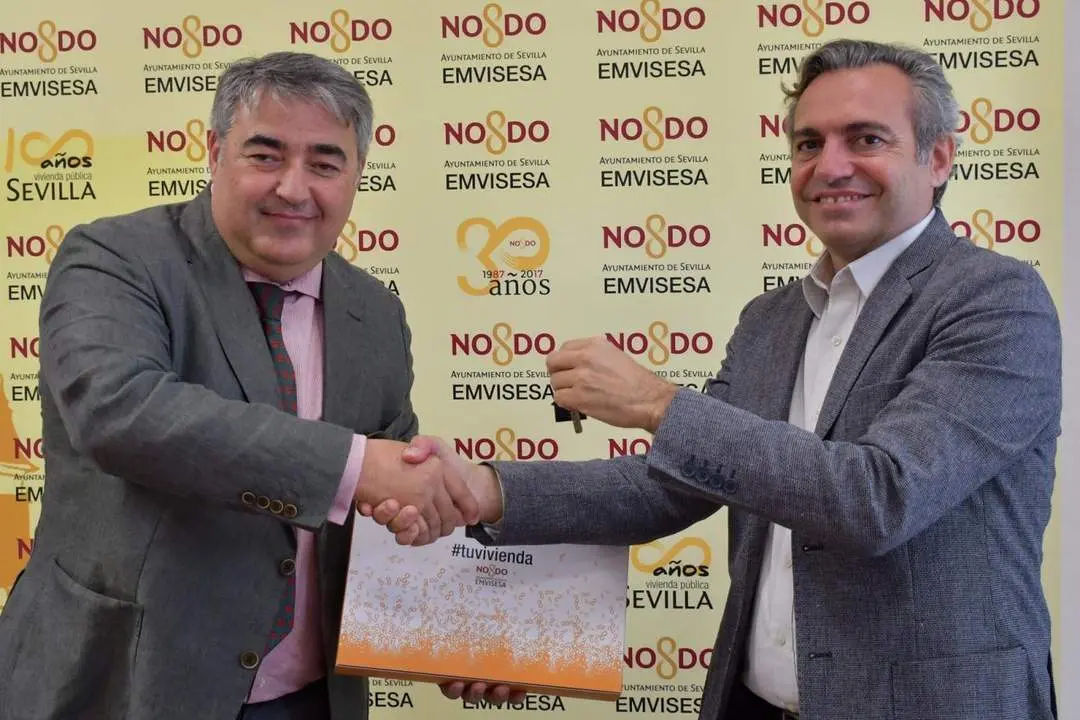 La cesi&oacute;n de Emvisesa a la fundaci&oacute;n SAMU. - Ayto