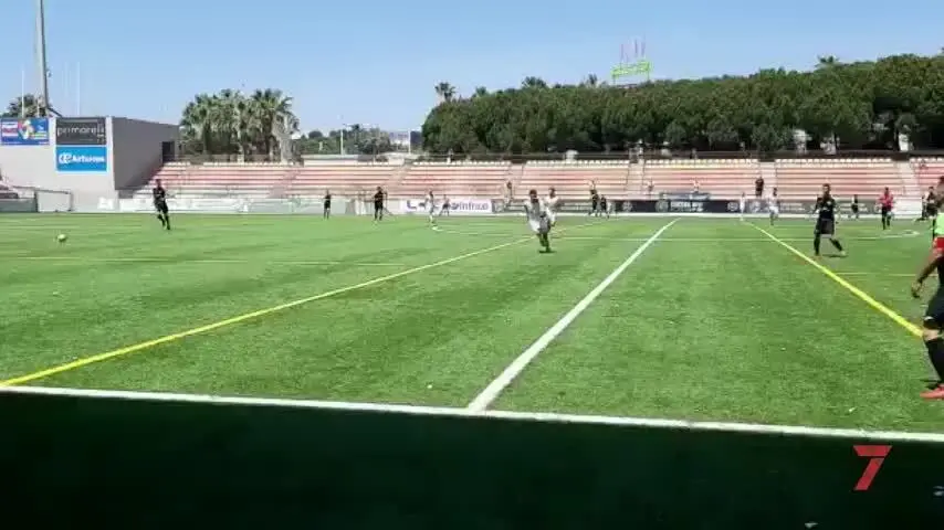 Un gol deja al Ciudad de Lucena fuera del playoff de ascenso
