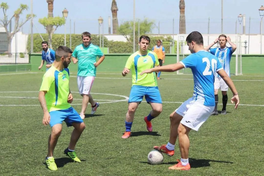 Una acci&oacute;n del partido Drinking Team y el Real Vagos - Ra&uacute;l J. Bustillos