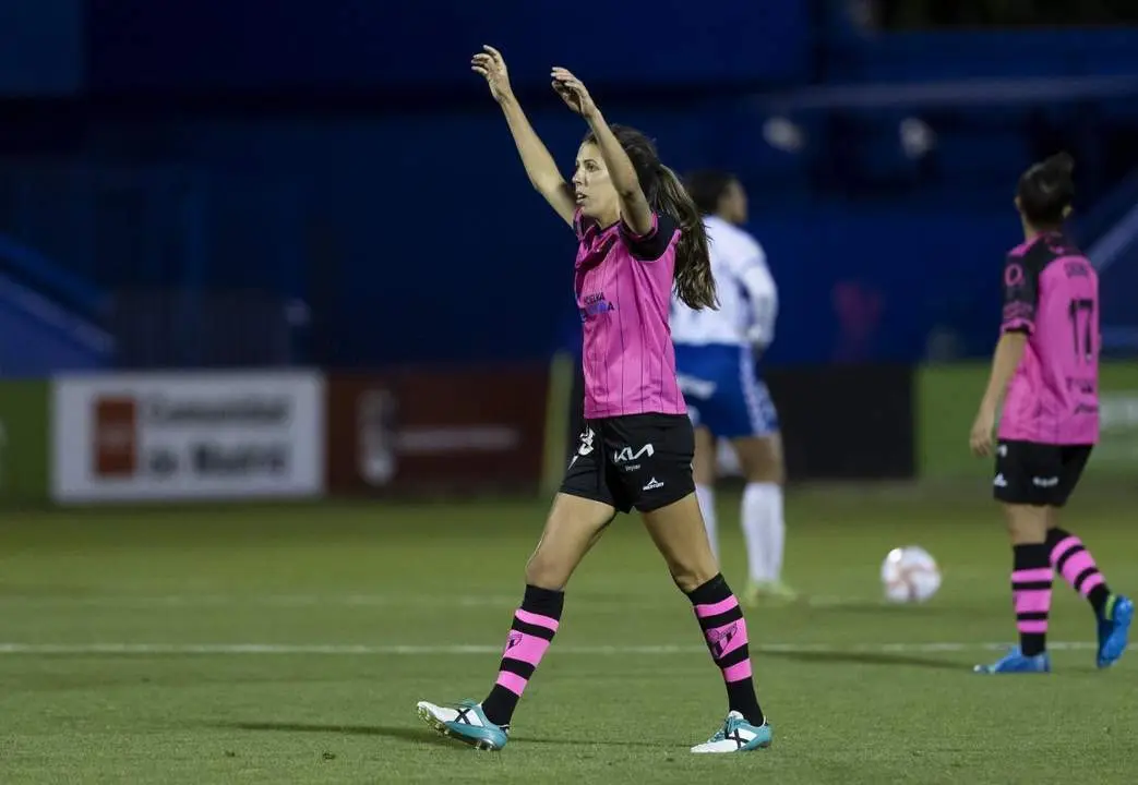 Patri Ojeda celebra el gol. - EFE