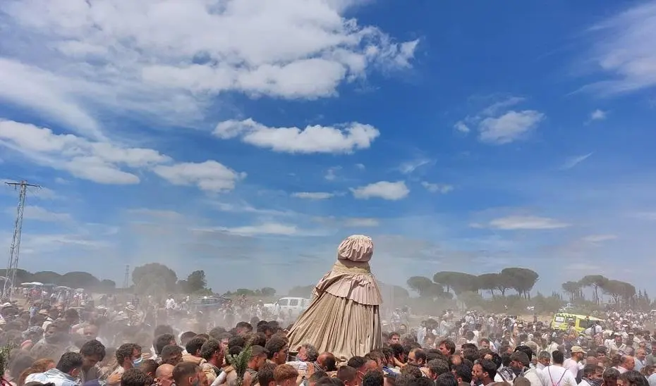 Traslado de la Virgen del Roc&iacute;o. - 112