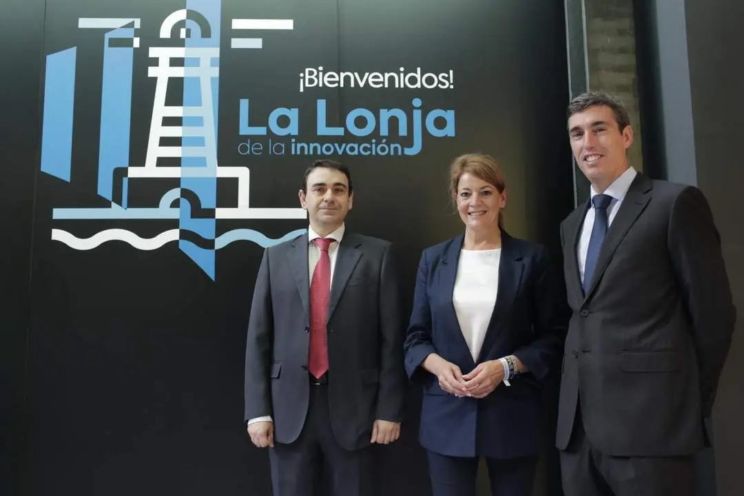 Manuel Francisco Mart&iacute;nez, Pilar Miranda y Rodrigo Delgado. - VH
