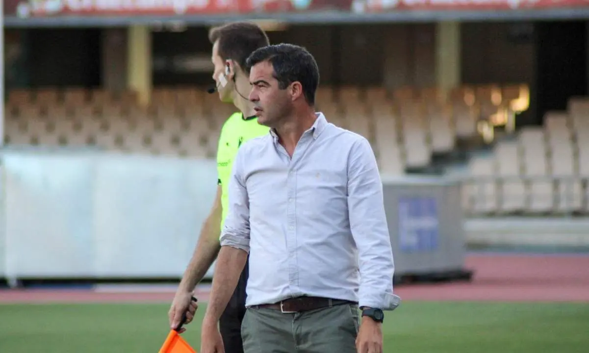 P&eacute;rez Herrera, durante un partido en Chap&iacute;n. - xerezdfc.com