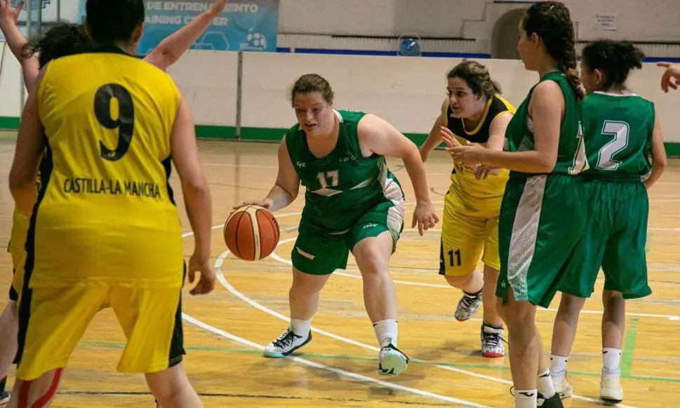 F&aacute;tima Herrera, durante el nacional de selecciones auton&oacute;micas con la camiseta de Andaluc&iacute;a. - FEDDI