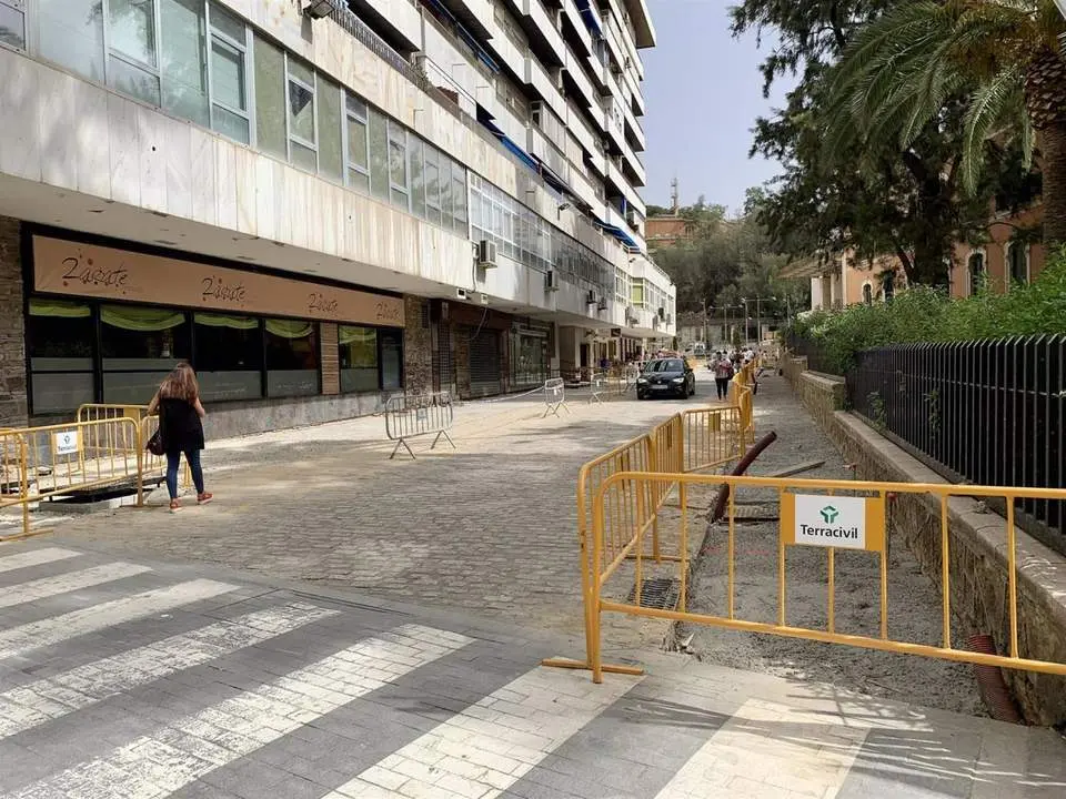 La calle Padre Marchena quedar&aacute; cortada al tr&aacute;fico desde este mi&eacute;rcoles por las obras de reurbanizaci&oacute;n. - VH