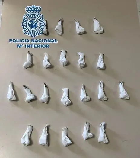  Imagen de archivo de papelinas. - POLIC&Iacute;A NACIONAL