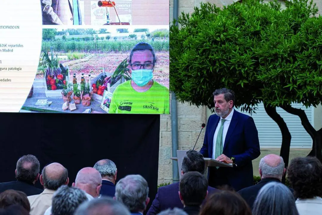 El gerente de la Fundaci&oacute;n Caja Rural de Ja&eacute;n, Luis Jes&uacute;s Garc&iacute;a-Lomas, en la presentaci&oacute;n. - Ram&oacute;n Guirado.